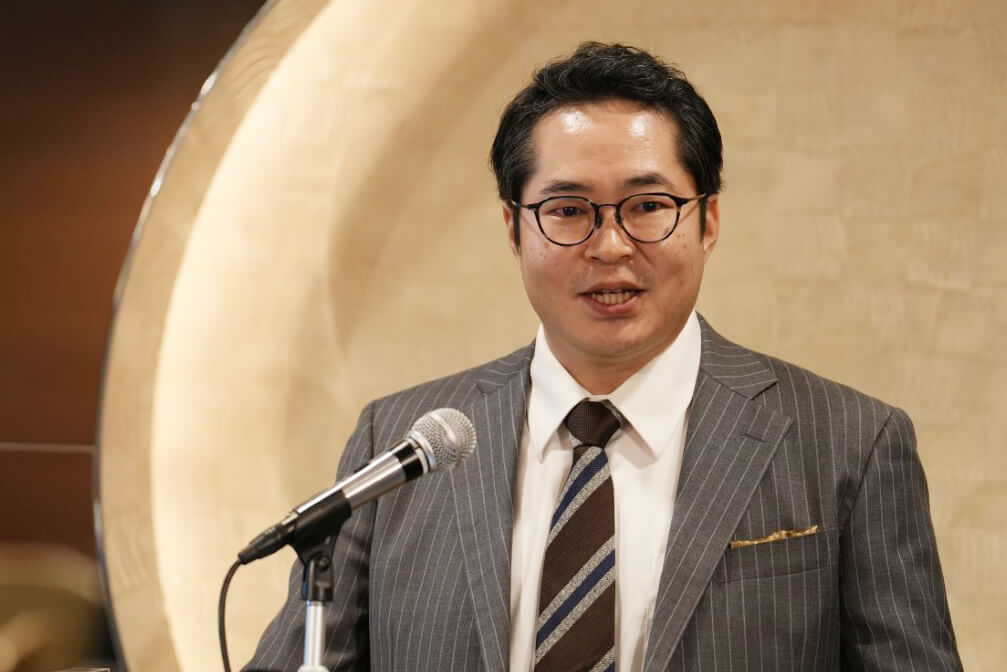 「データが語る時代」から「AIが動く時代」へ(東垣 講演)